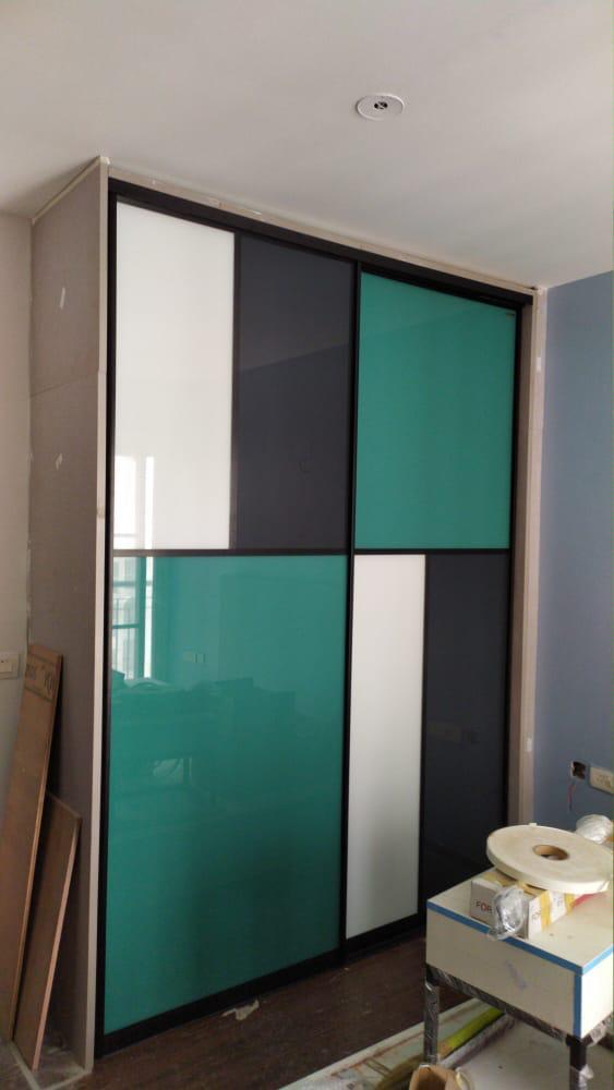 lacquer-glass-wardrobe-dealers-manufacturers-in-gurgaon-gurugram-india-top-dealers-manufacturers-in-gurgaon